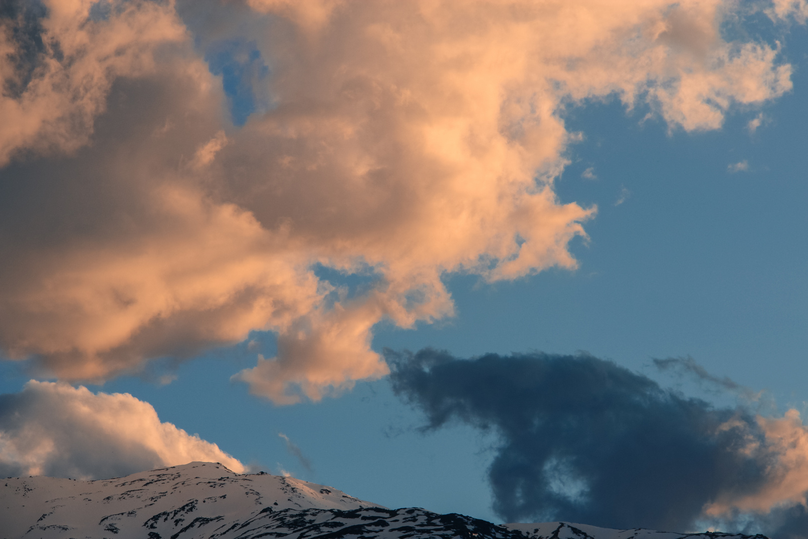 Das Wolken Meeting