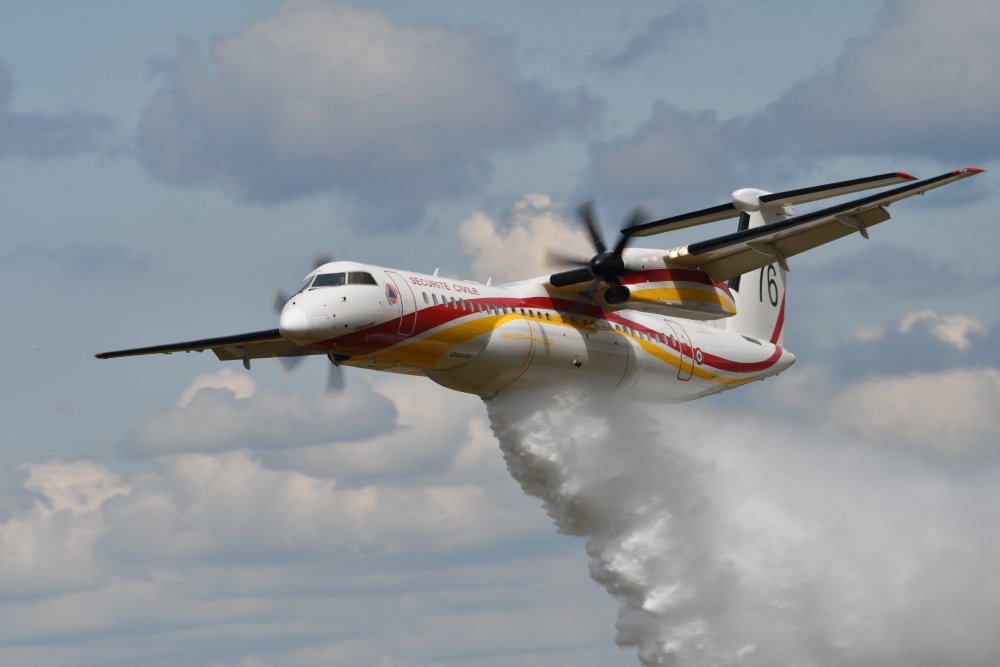 Dash 8