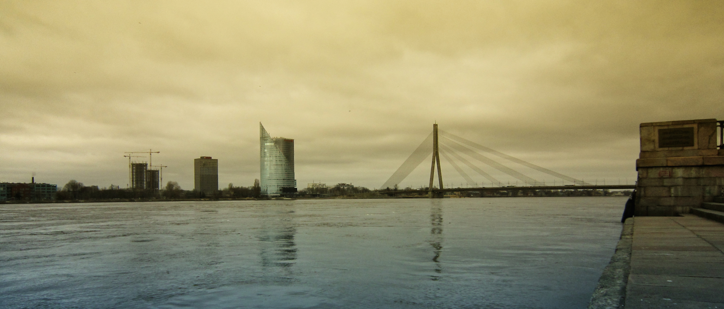 Daugava River, Riga