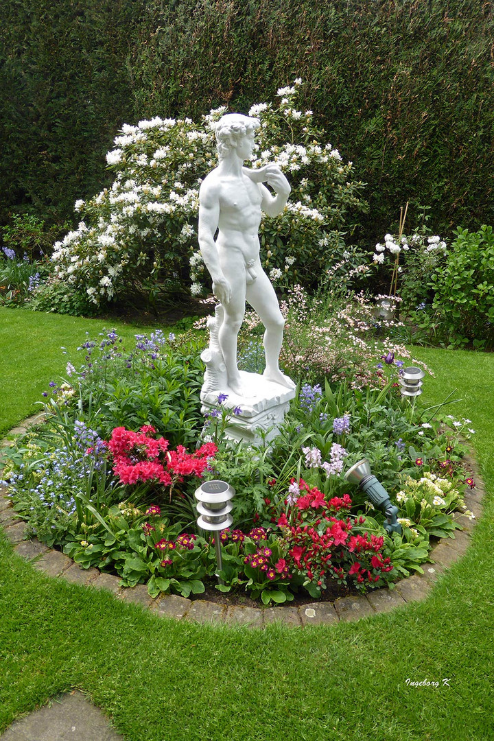 David - der einzige Mann in meinem Garten