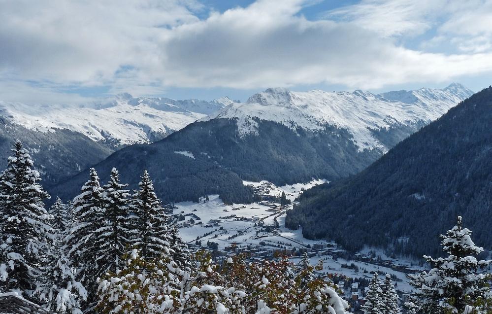 Davos im Oktoberschnee