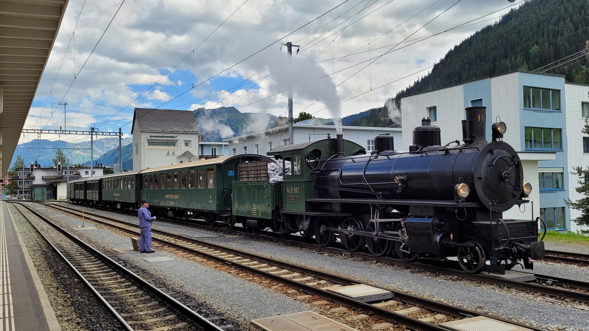 Davoser Rundfahrt am 07.08.2021 - Mittagspause für Zug & Personal