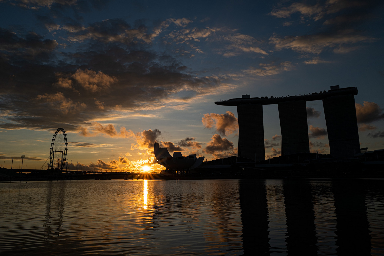 Dawn at Marina Bay