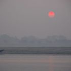 Dawn on Ganges river.(Alba sul Gange)