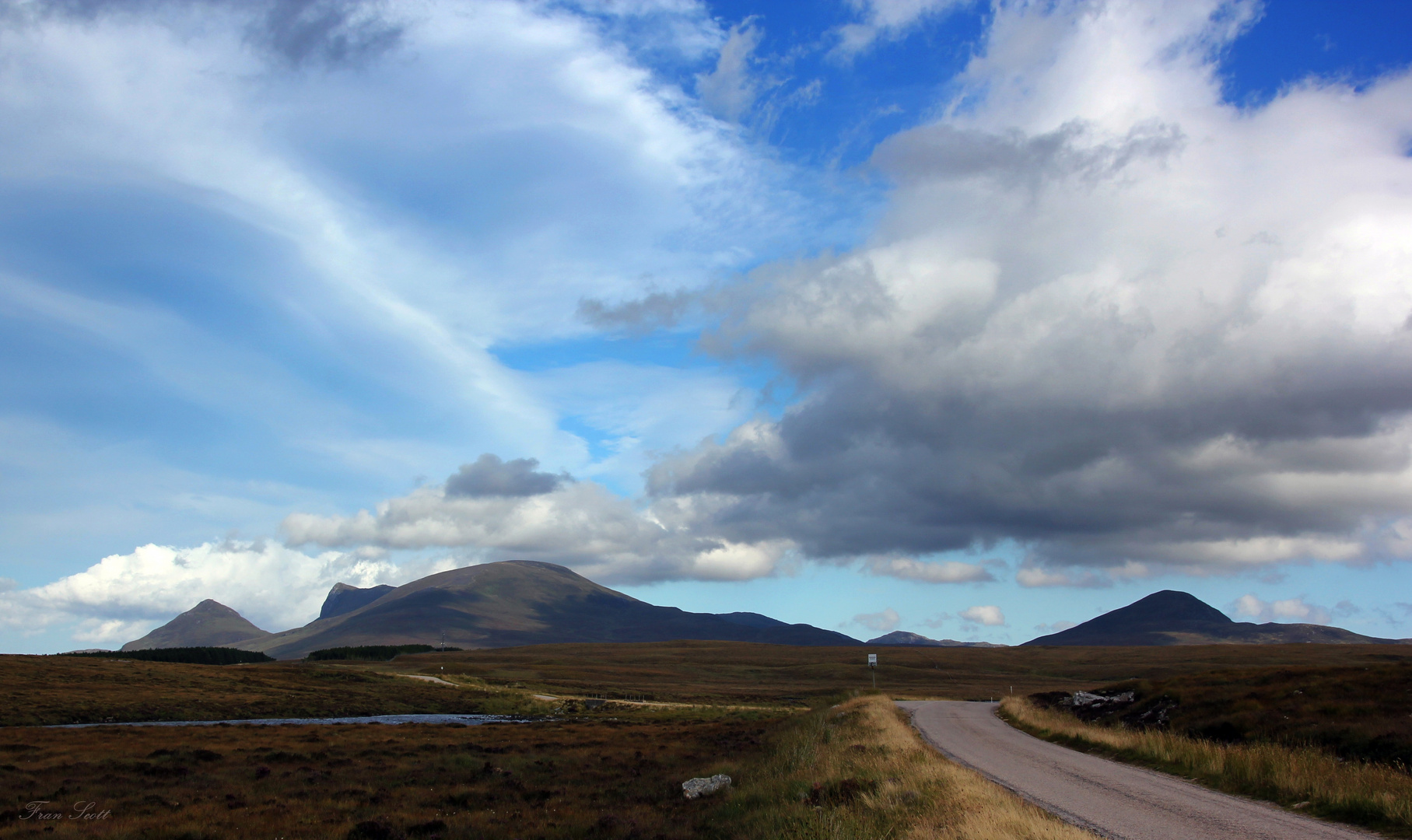 Daydreaming of Scotland LX: My Heart is in the Highlands