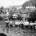 Dazumal: Badegesellschaft um 1930