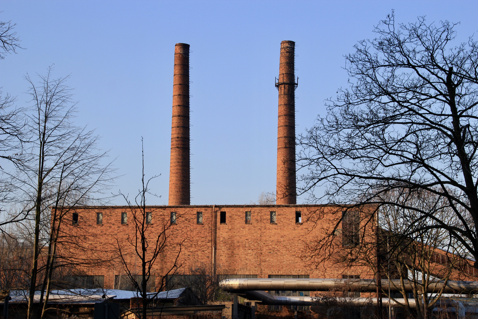 Dazumal: Das alte Heizwerk mit schiefem Schornstein