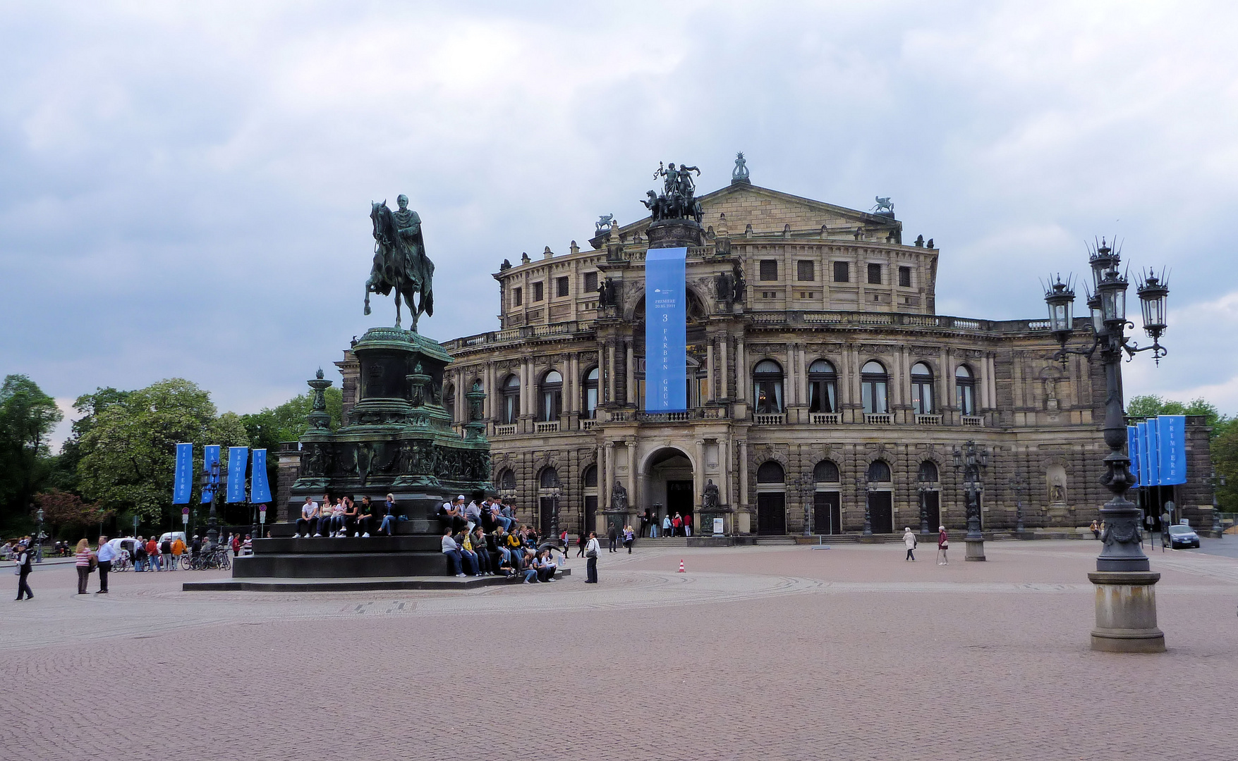 Dazumal die Semperoper...