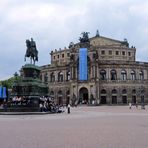 Dazumal die Semperoper...