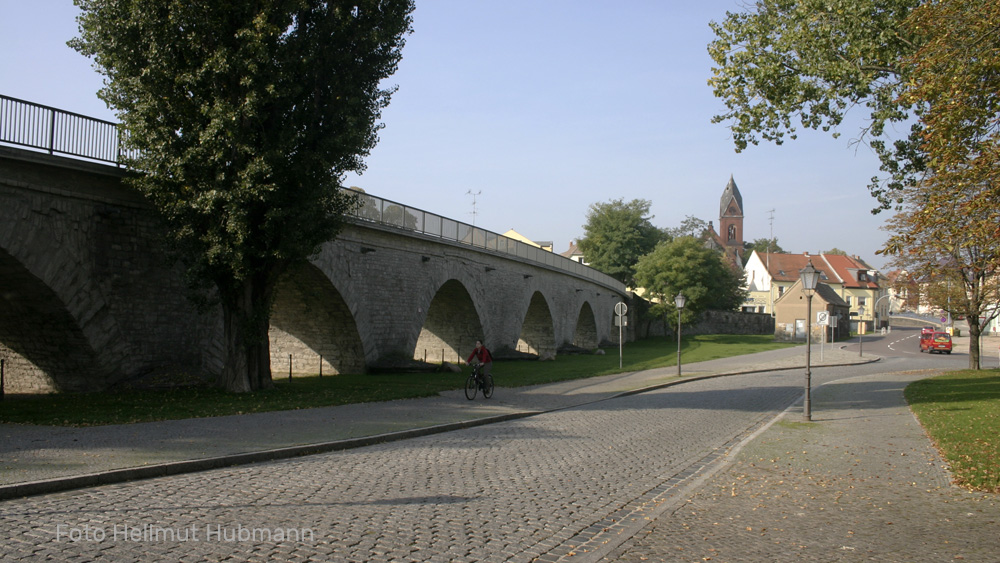 DAZUMAL - FLUTBRÜCKE IN BERNBURG