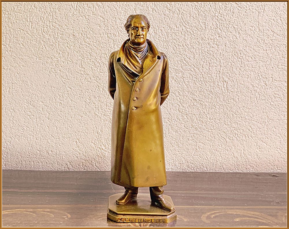 dazumal : J. W. von Goethe aus Bronze 