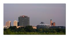 DB-Hochhaus und Sonycenter