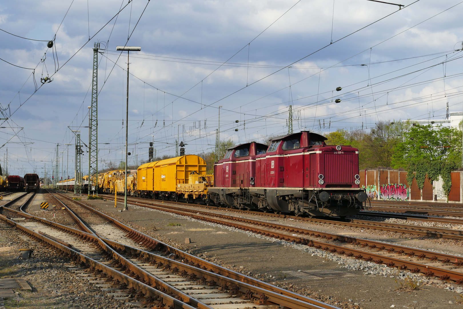 DB Klassiker auf Schienen (BR 212)