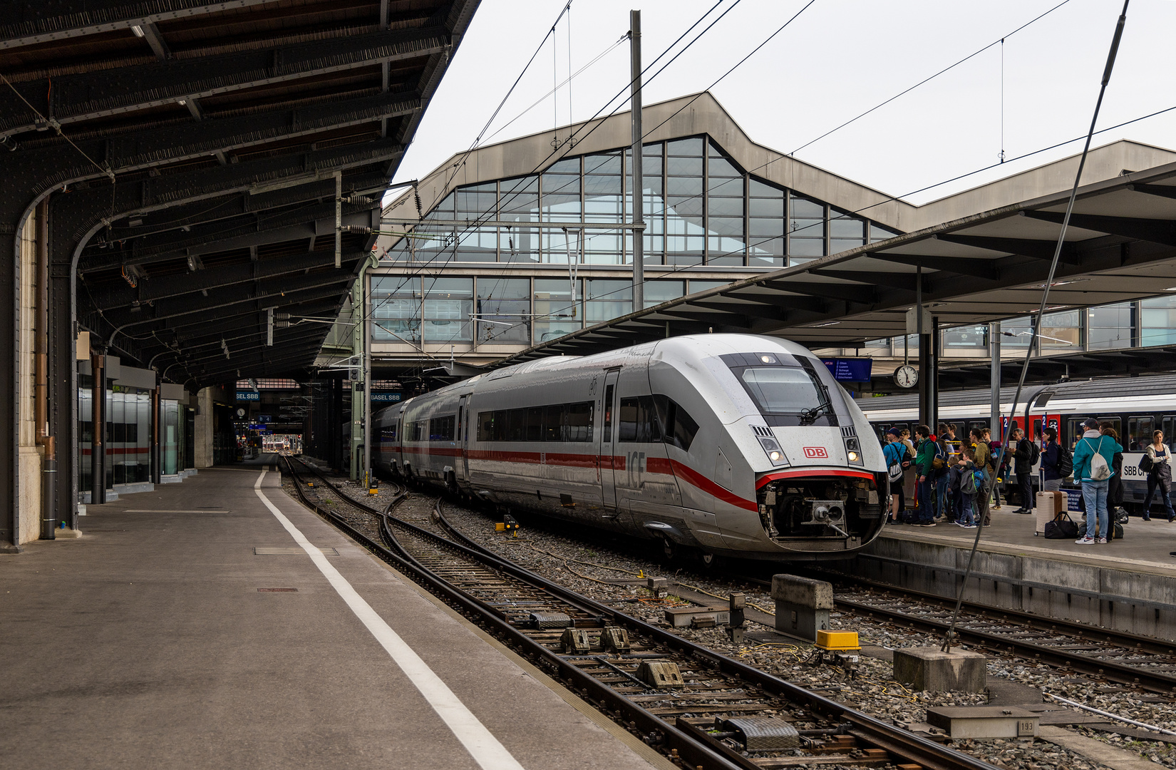 DB-SBB zur rush hour