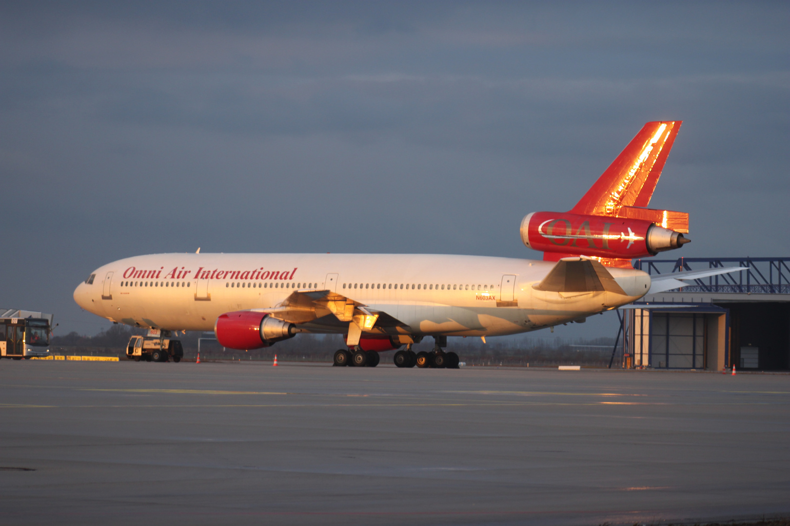 DC-10-30 Omni Air International