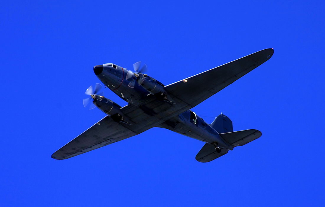 DC 3 auf der AAD, Kapstadt, Süd Afrika