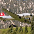 DC-3 beim Überflug von St. Stephan