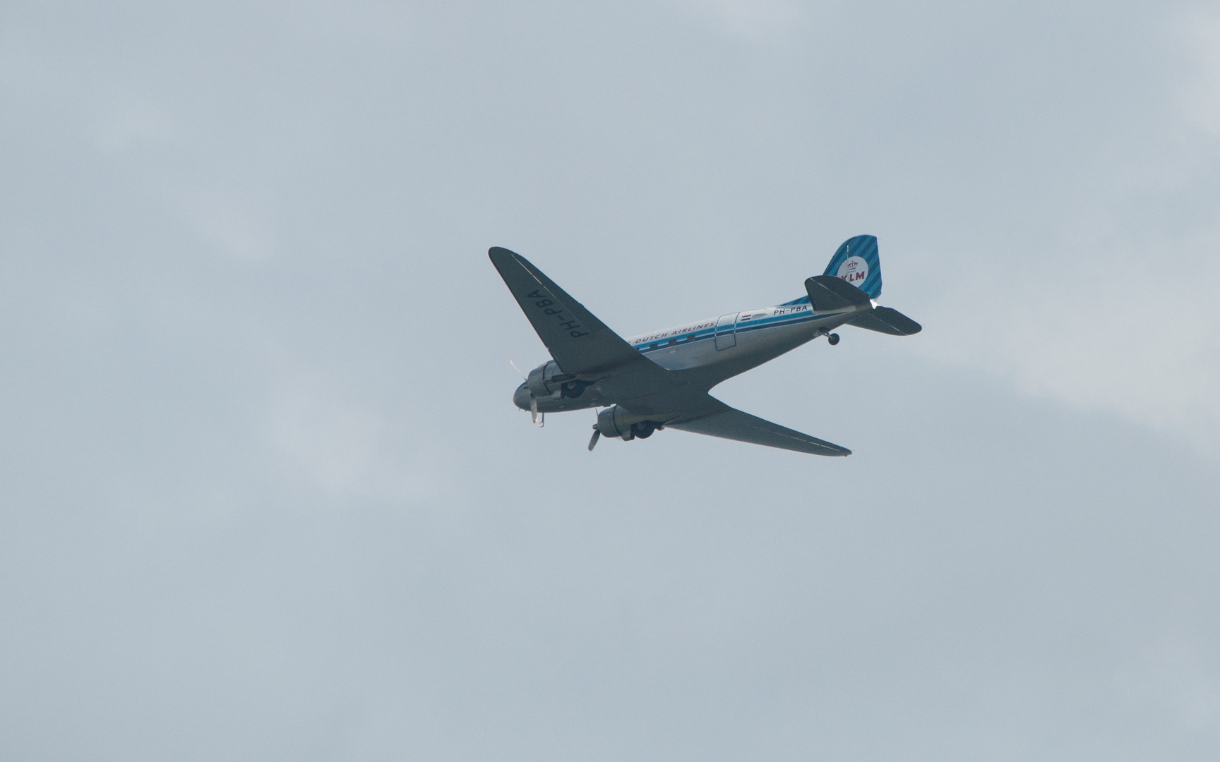 DC-3 über der Normandie