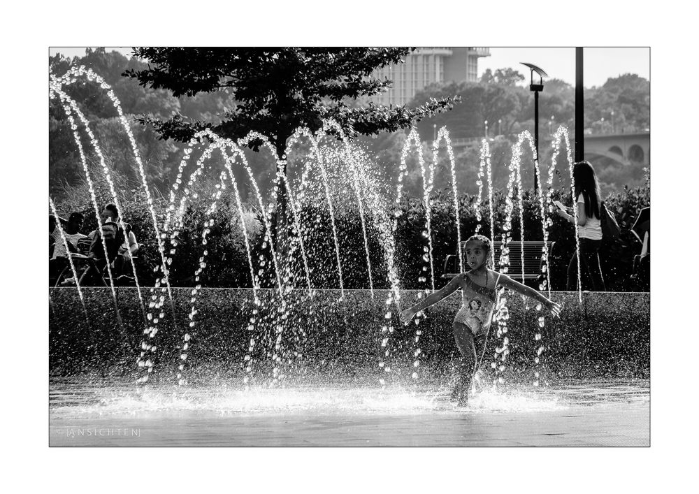 [DC_Georgetown Waterfront Park_the fountain II]