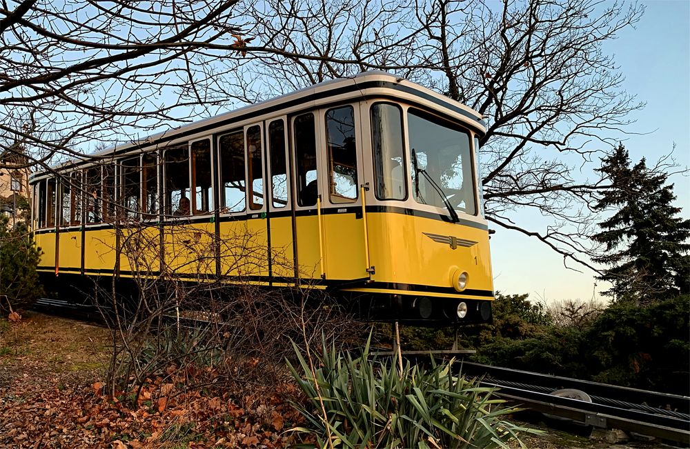 Die Dresdner Bergbahnen , Filmproduktion DVB von Christine Sch.