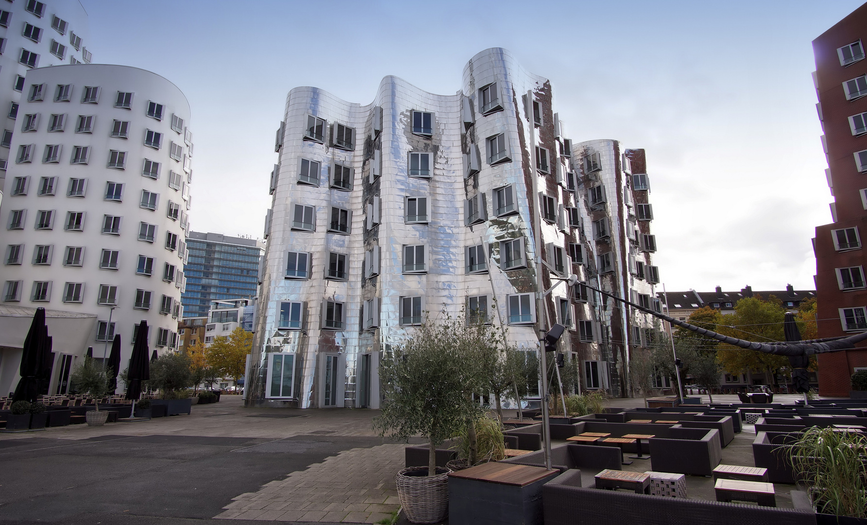 D'dorf 17.Oktober - Gehry Bauten