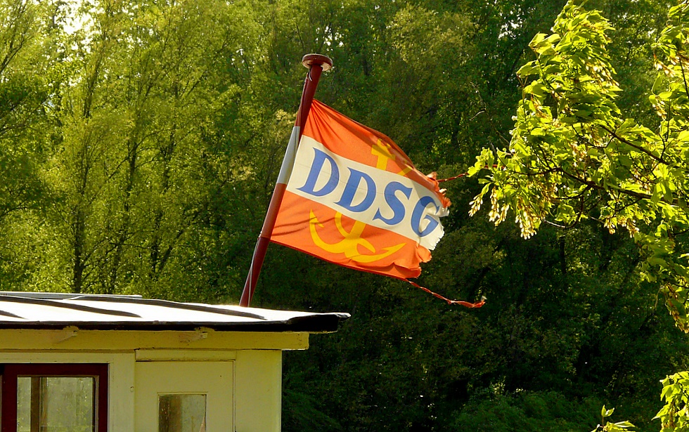 . . „DDSG“. .