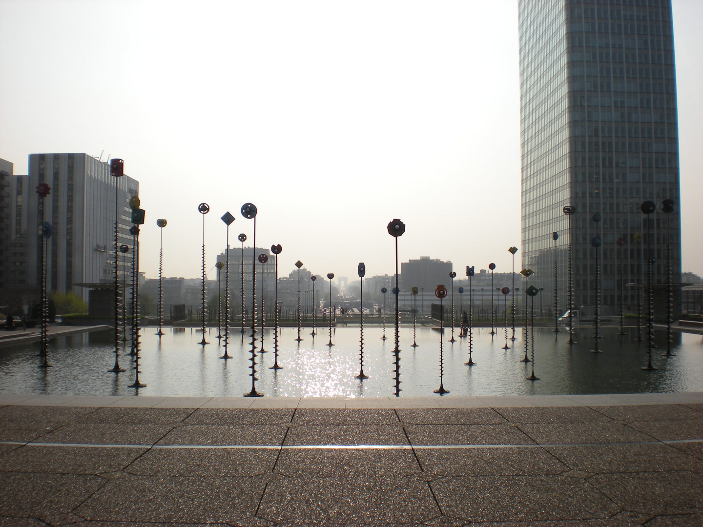 De la Défense à l'Arc de Triomphe