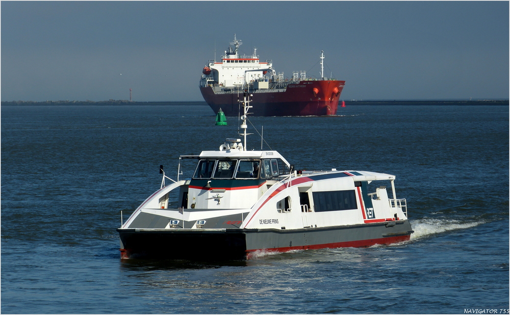 DE NEUWE PRINS / Fast Ferry / Europoort / Rotterdam.