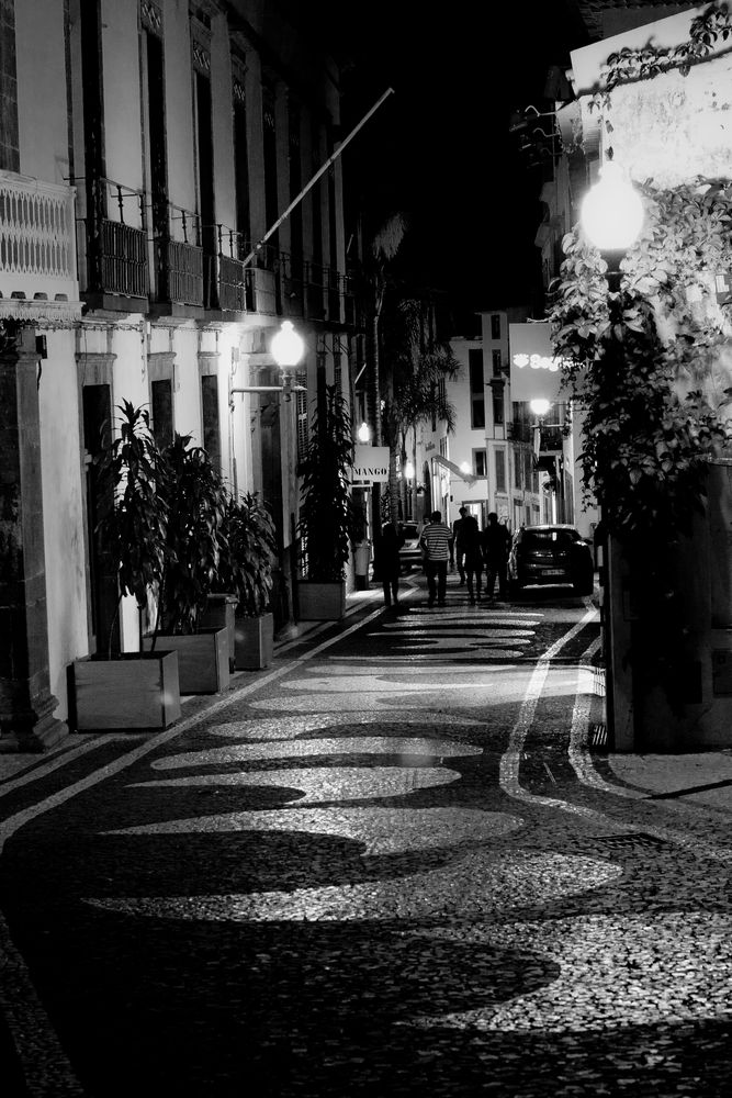 De noche por Funchal