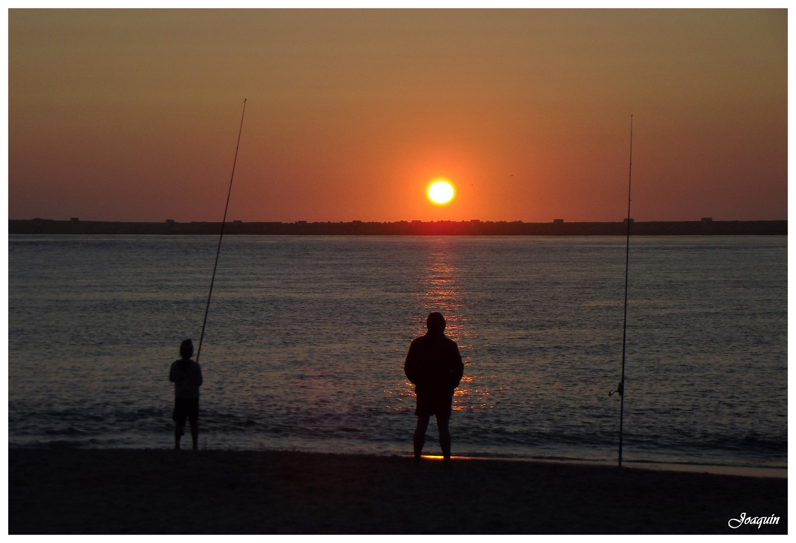 DE PESCA... A CONTRALUZ