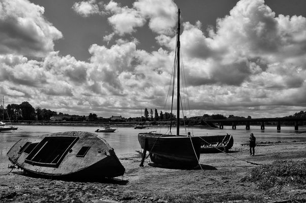 Dead boats, moored for the coup de grace!