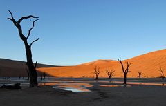 Deadvlei mit Wasser