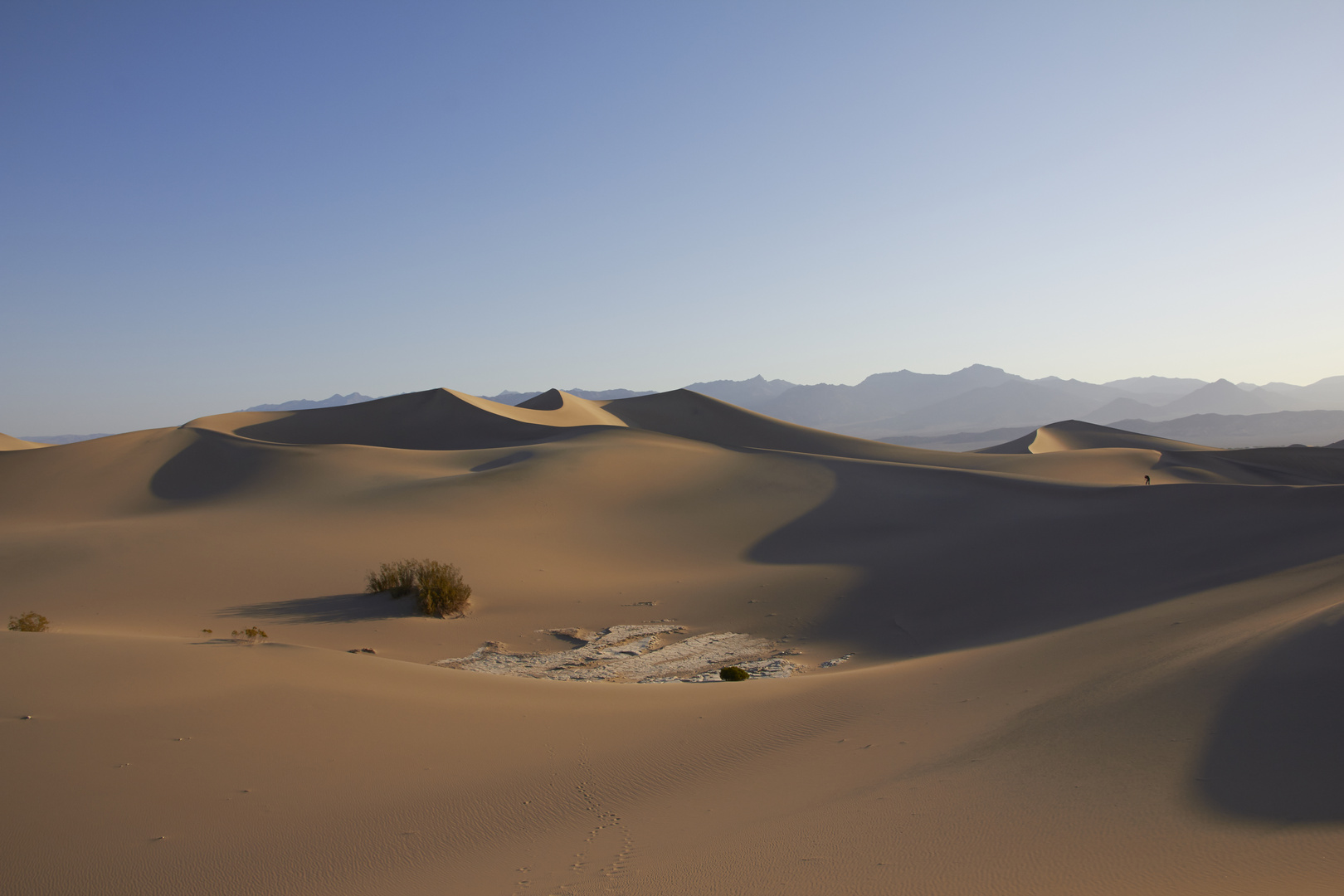 Death Valley - Mesquite Sand Dunes - Sunrise