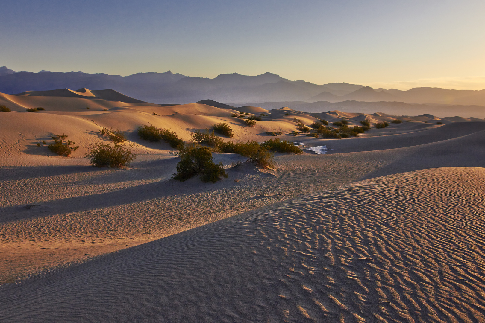 Death Valley - Mesquite Sand Dunes - Sunrise