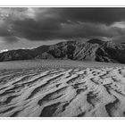 Death Valley nahe Stovepipe Wells in der "goldenen" Stunde