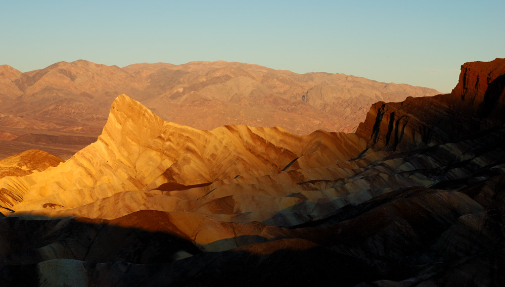 Death Valley NP - Sonnenaufgang am Zabriskie Point (1)