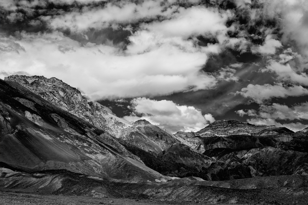 Death Valley_Coloured Canyon