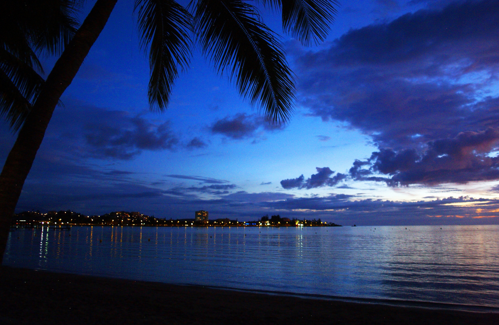 Début de nuit tropicale