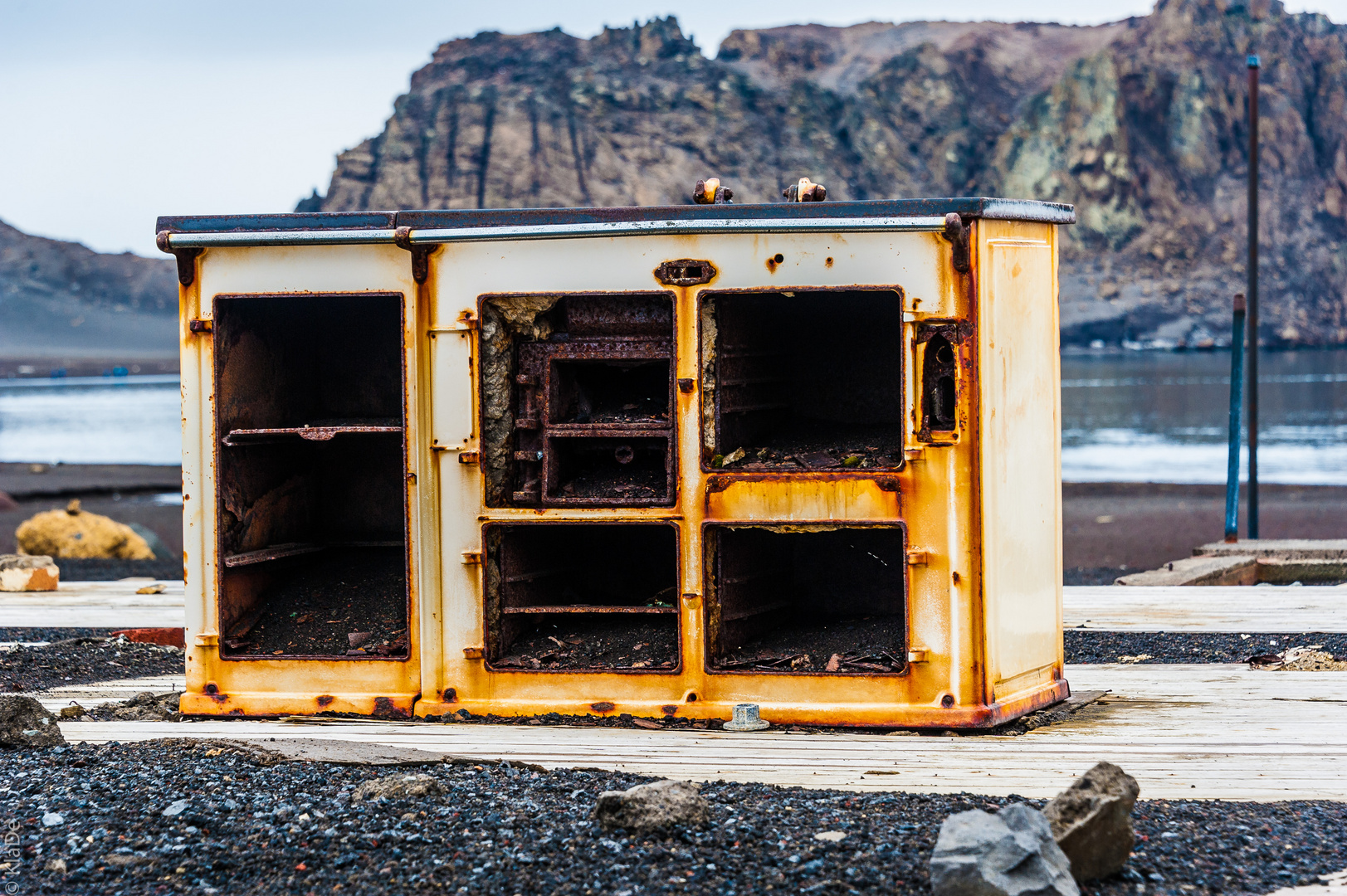 Deception Island - Last Place - Lost Place - Alles verloren