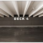 DECK 4