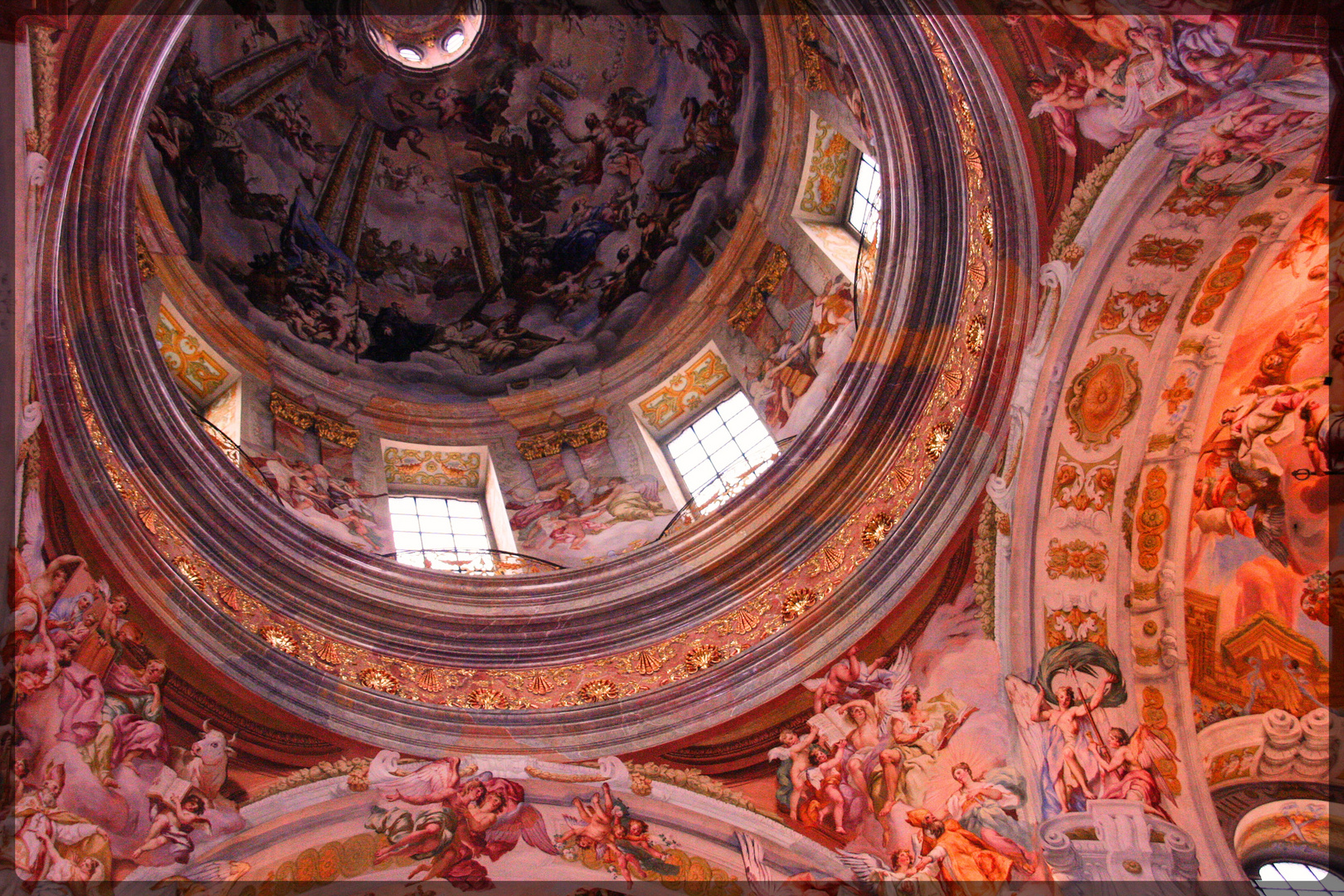 Decke der Klosterkirche Melk in Österreich