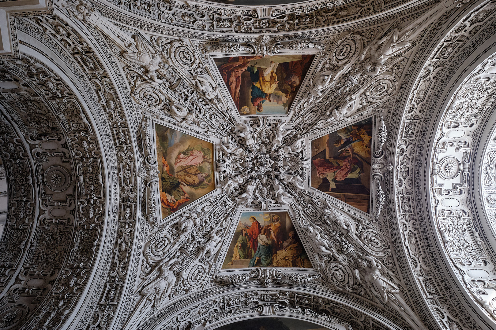 Decke im Salzburger Dom