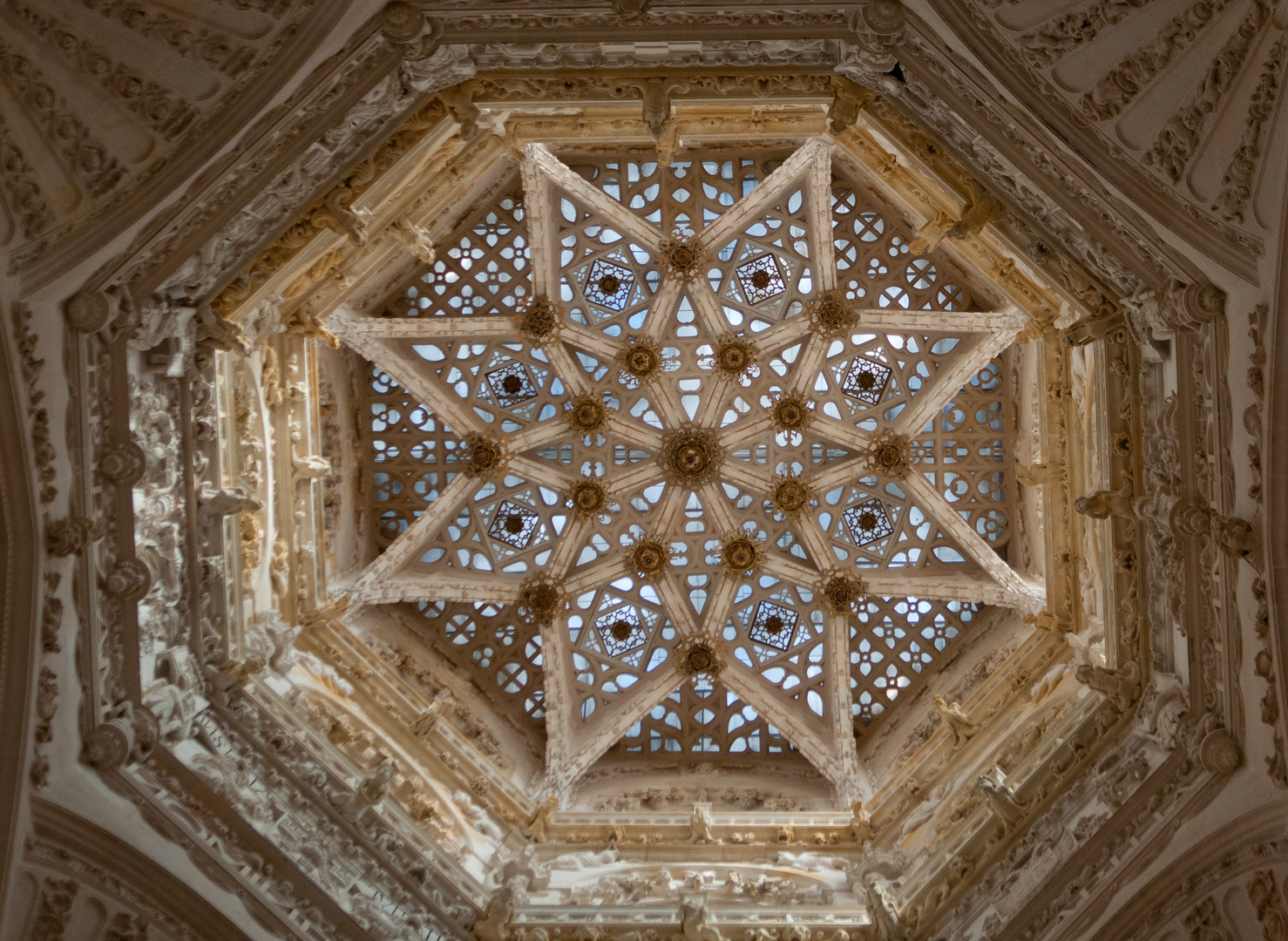 Deckenansicht Kathedrale in Burgos