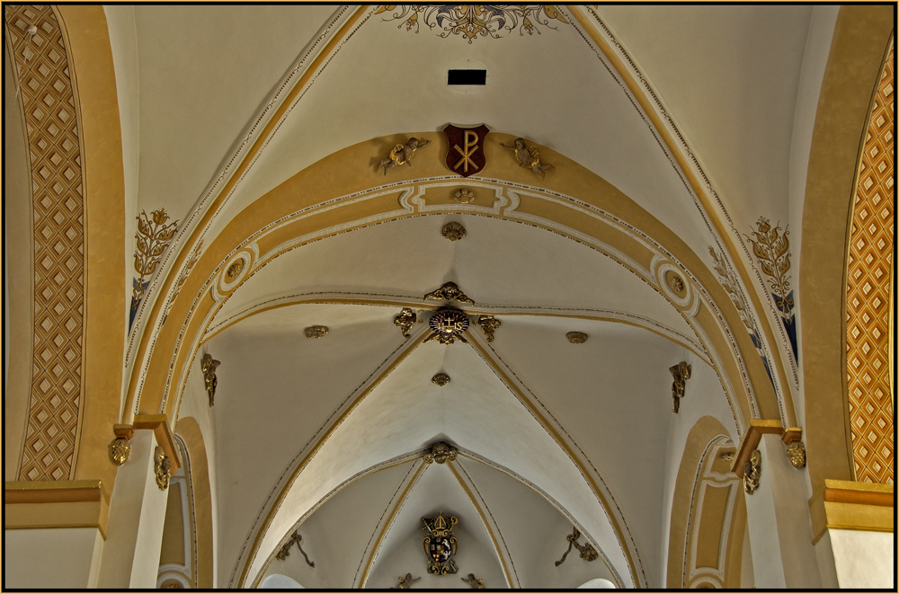 Deckendetail in der Walburgakirche in Meschede.