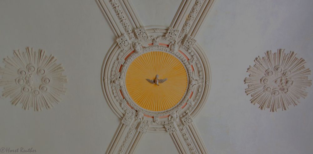 Deckendetail in der Weilburger Schlosskirche.