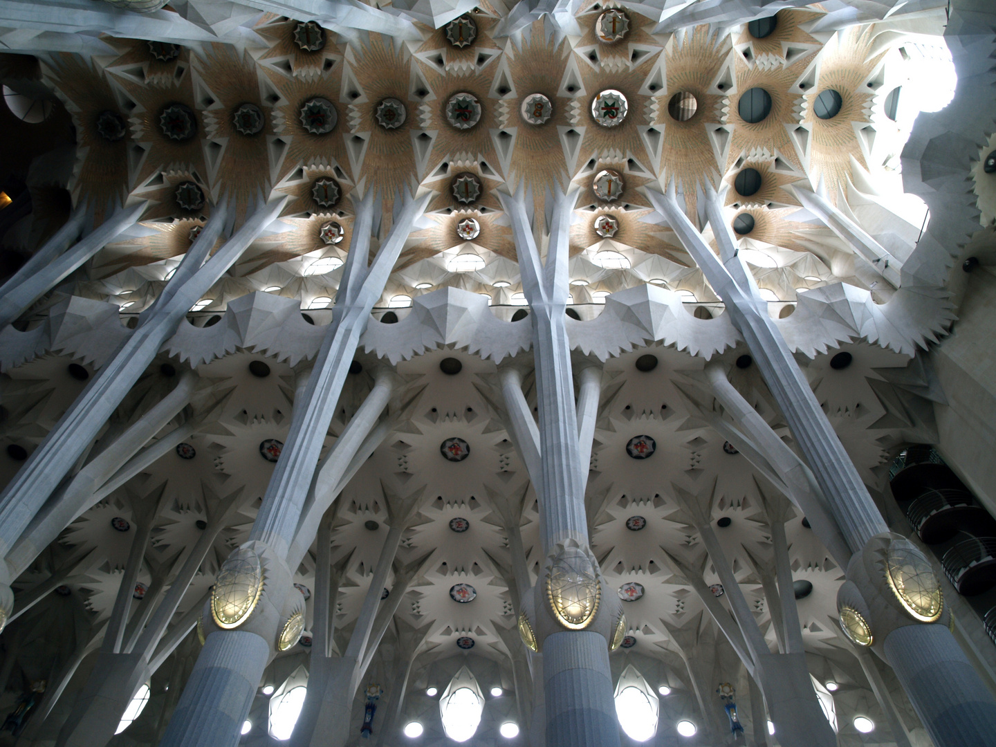 Deckengewölbe der Sagrada Familia