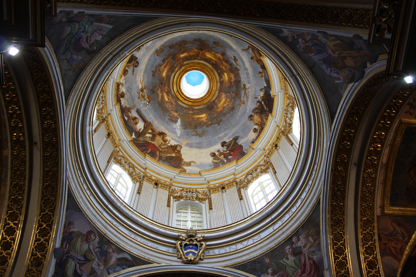 Deckenkuppel der Kathedrale von Mdina auf Malta