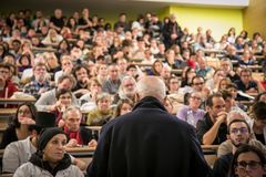 DECLARONS NOTRE AMOUR A L'HOPITAL PUBLIC