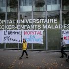 DECLARONS NOTRE AMOUR A L'HOPITAL PUBLIC