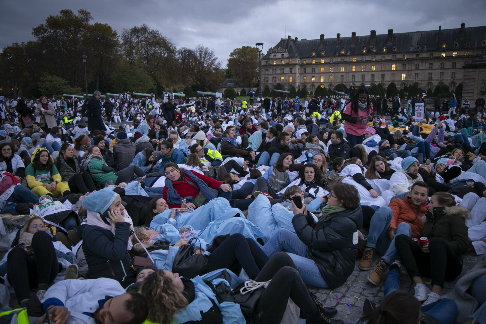 DECLARONS NOTRE AMOUR A L'HOPITAL PUBLIC